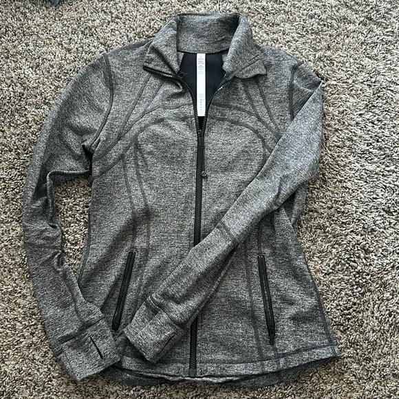 Lululemon Define Jacket - Picture 2 of 3